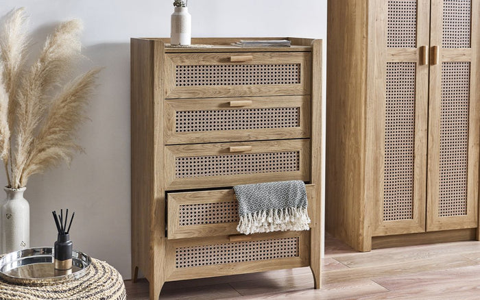 Julian Bowen Sydney 5 Drawer Chest